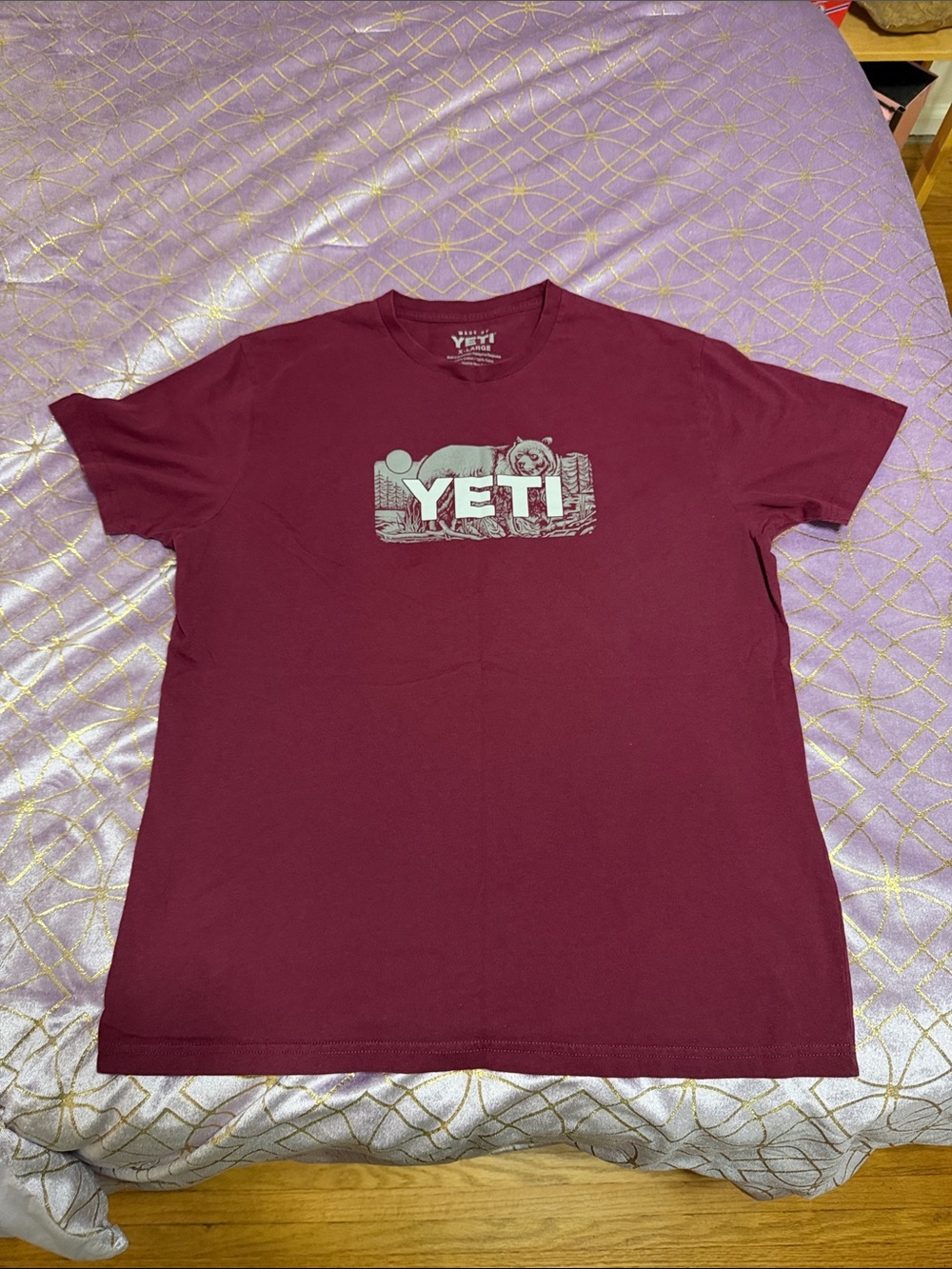 💥 MENS Yeti Maroon Short Sleeve Logo Tee